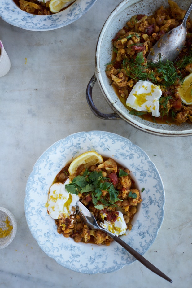 Instant Pot Chickpea Cauliflower Korma