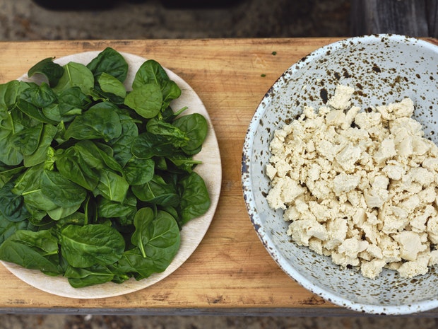 spinach and tofu ingredient on plates